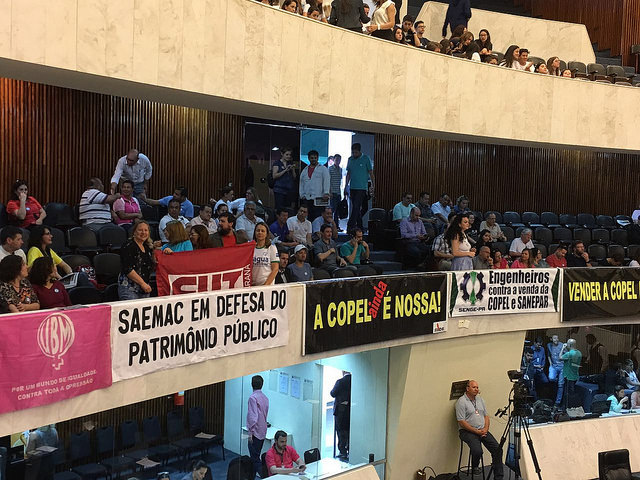 A manifestação será a partir das 13h30, no plenário da Assembleia Legislativa do Paraná (ALEP) / Ana Beatriz Pazos